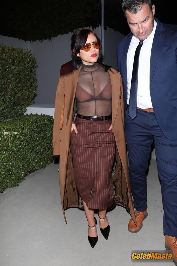 Jenna Ortega Bra at a Private Pre-Oscars Party, Beverly Hills photo 8