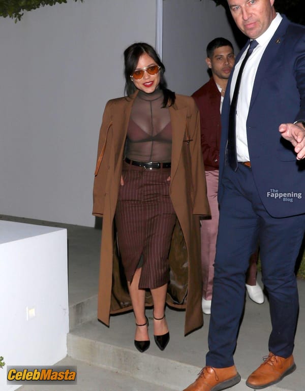 Jenna Ortega Bra at a Private Pre-Oscars Party, Beverly Hills photo 11
