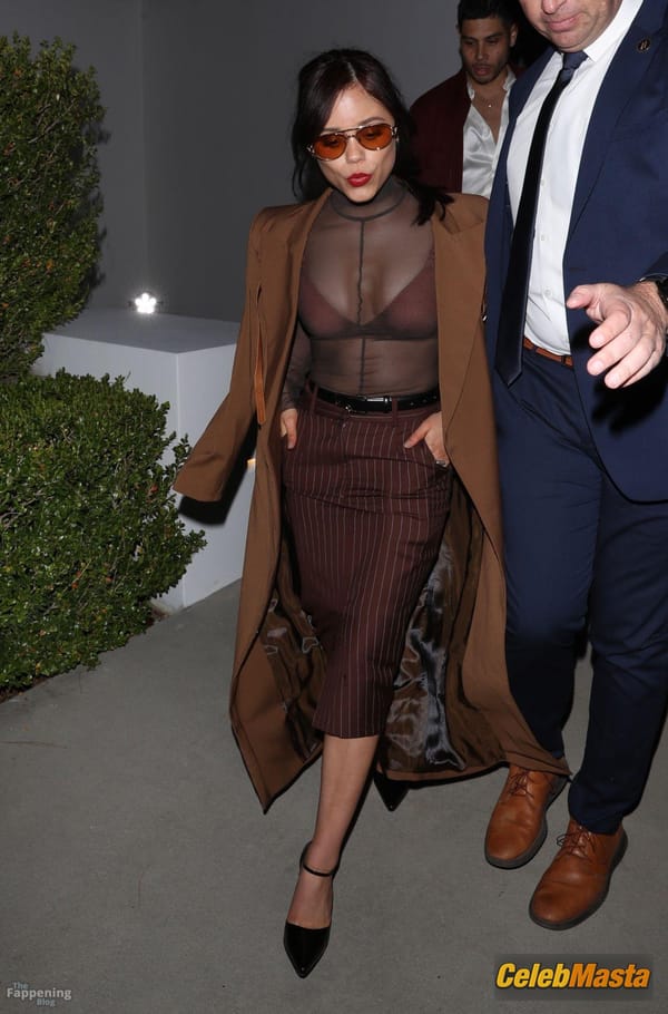 Jenna Ortega Bra at a Private Pre-Oscars Party, Beverly Hills photo 22