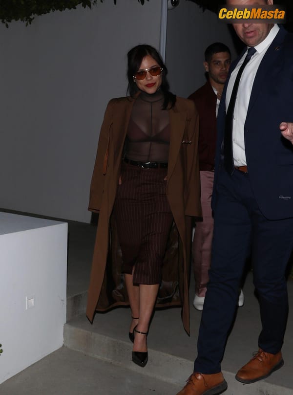 Jenna Ortega Bra at a Private Pre-Oscars Party, Beverly Hills photo 26
