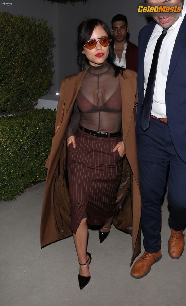 Jenna Ortega Bra at a Private Pre-Oscars Party, Beverly Hills photo 43