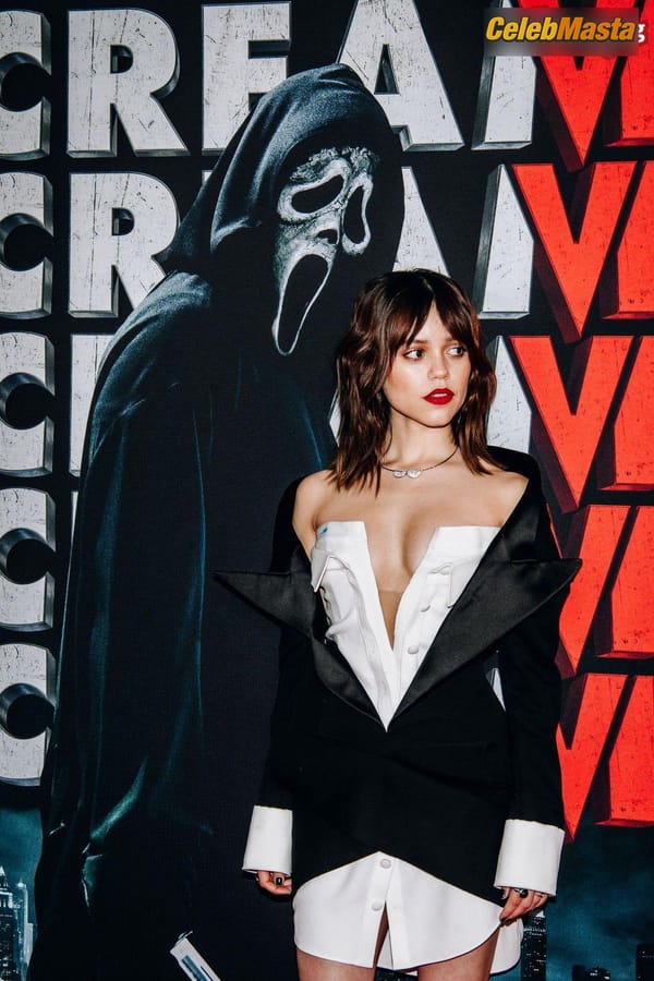 Jenna Ortega at the World Premiere of Scream VI, AMC Lincoln Square Theater, New York City photo 15