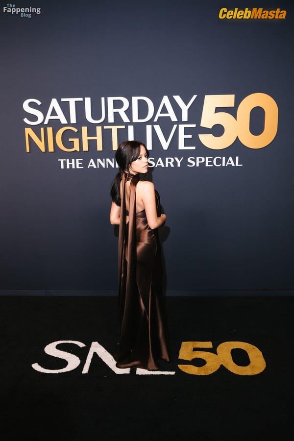 Jenna Ortega Cleavage and Legs at SNL 50th Anniversary Special, New York City photo 7