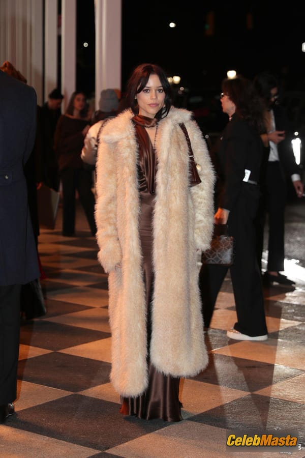 Jenna Ortega Cleavage and Legs at SNL 50th Anniversary Special, New York City photo 31