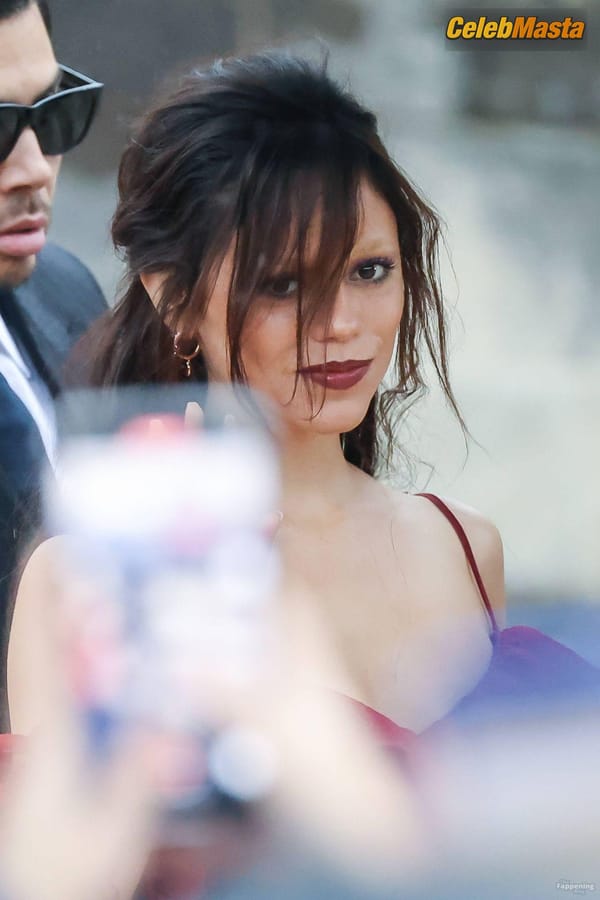 Jenna Ortega in a Sheer Dress at the Givenchy Fashion Show, Paris photo 18