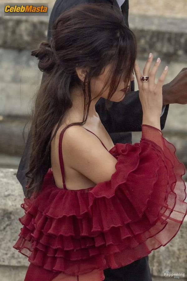 Jenna Ortega in a Sheer Dress at the Givenchy Fashion Show, Paris photo 29