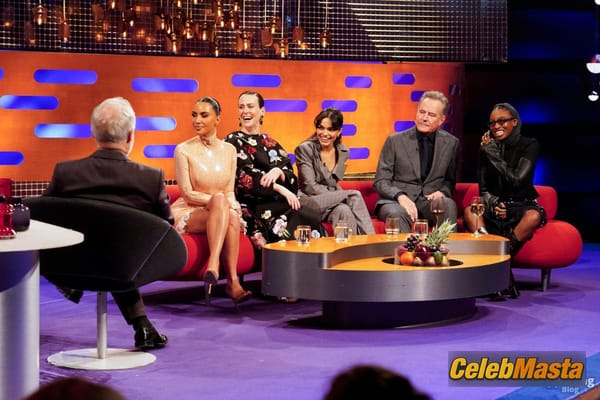 Kim Kardashian Nipples at the Graham Norton Show, London photo 9
