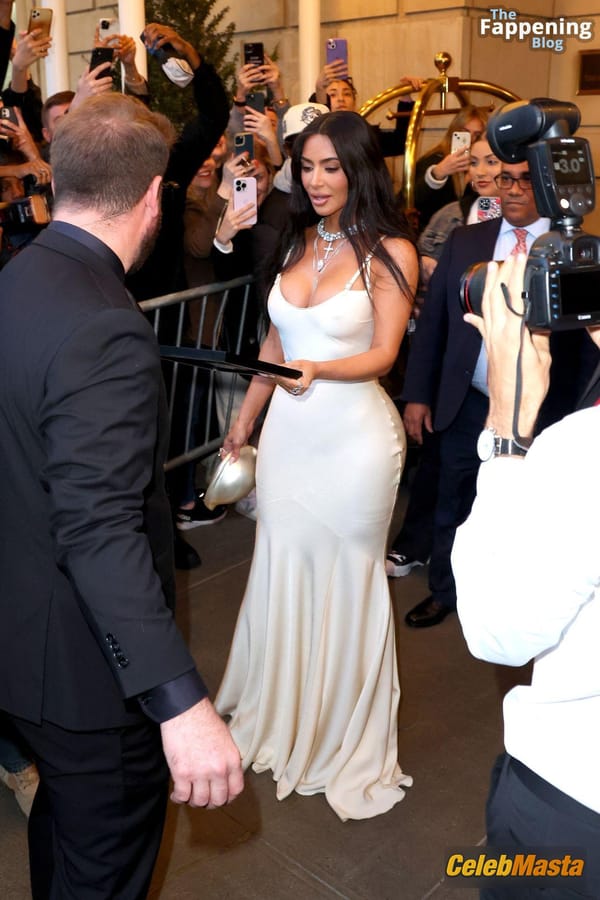 Kim Kardashian Look at the Time100 Gala, NYC (2023) photo 10
