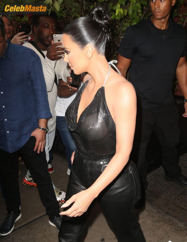 Kim Kardashian leaving the Mercer hotel dressed in leather to go to the Jimmy Fallon show in New York photo 18