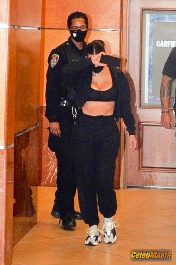Kim Kardashian leaving a dermatologist appointment in Beverly Hills photo 34