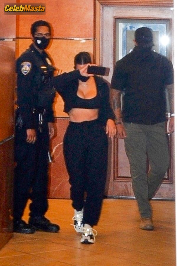 Kim Kardashian leaving a dermatologist appointment in Beverly Hills photo 36
