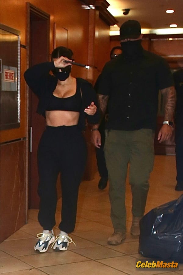 Kim Kardashian leaving a dermatologist appointment in Beverly Hills photo 38