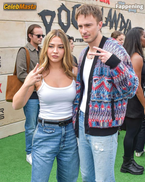 Madelyn Cline in Jeans and White Tank at Poguelandia: A Netflix Outer Banks Event, Los Angeles photo 4