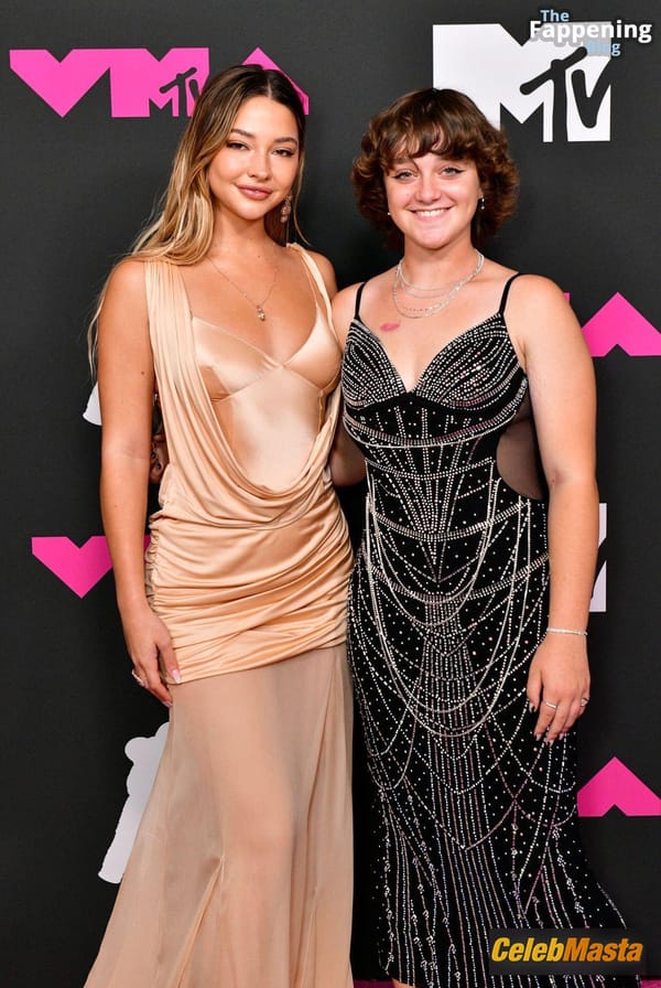 Madelyn Cline Rocks The Red Carpet With Look At 2023 Mtv Video Music Awards photo 55