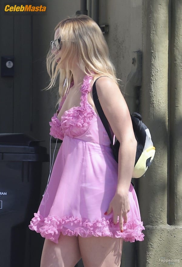 Addison Rae Legs in a Pink Mini Dress in Los Angeles photo 19