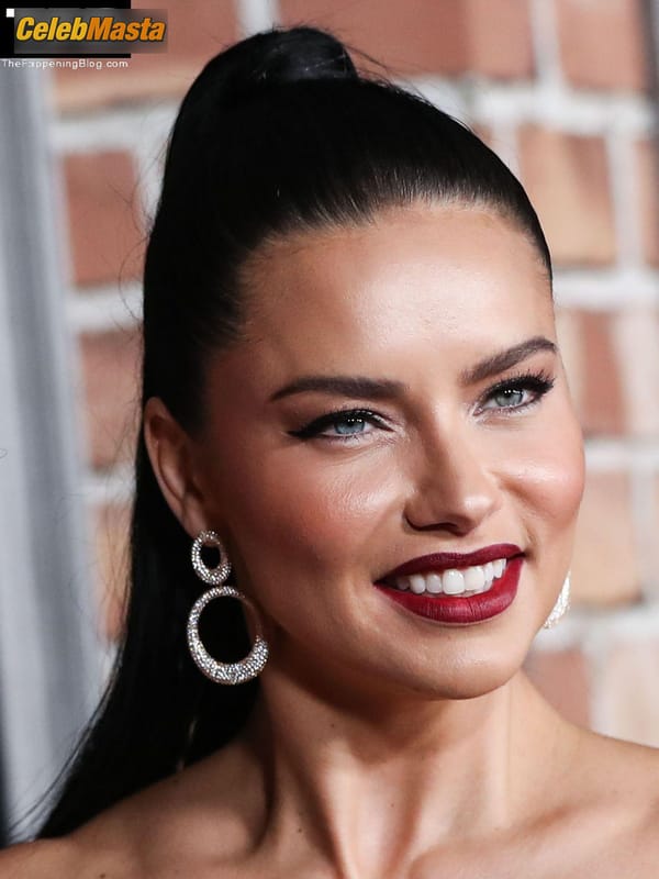 Adriana Lima Legs at the Last Night in Soho Premiere, LA photo 7