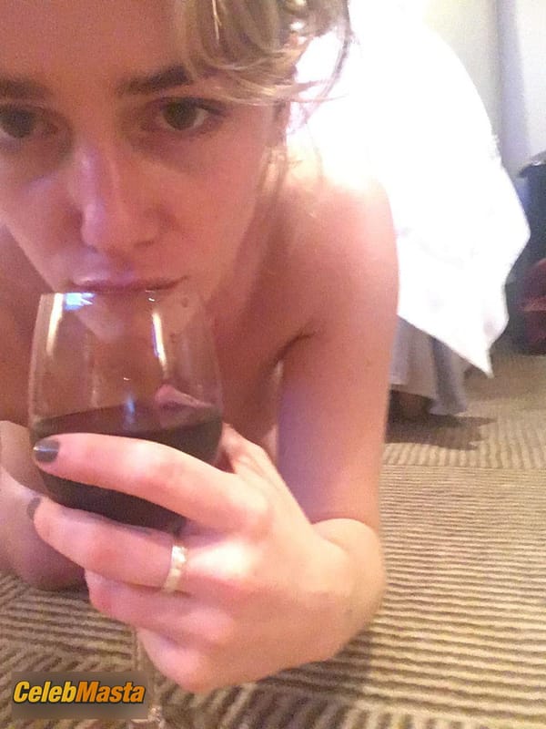 Addison Timlin Sex Photos photo 16