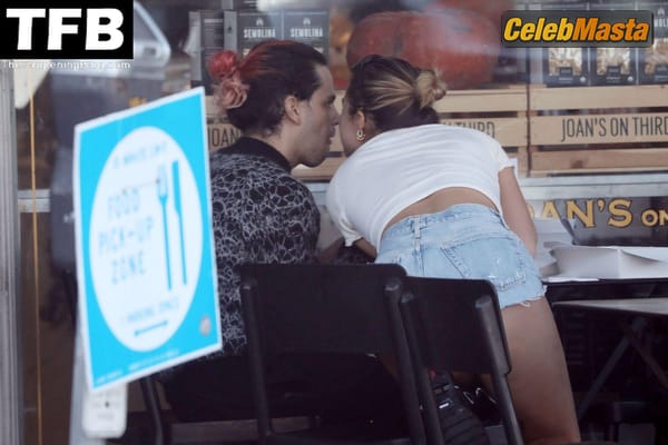 Addison Rae Butt at Joans photo 55