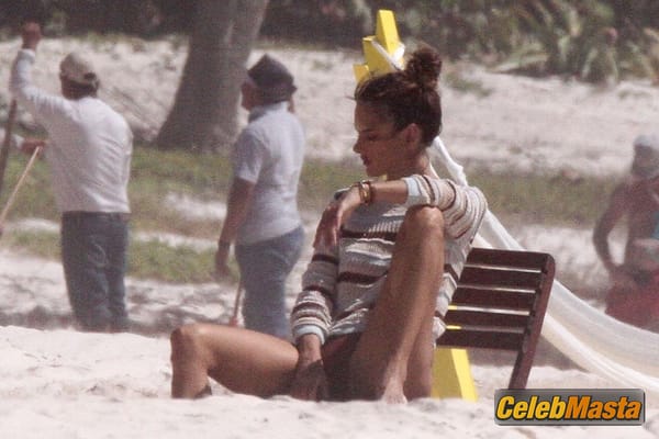 Alessandra Ambrosio Figure Photoshoot for Gal Floripa in Riviera Maya, Mexico photo 26