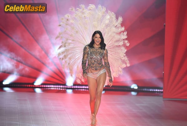 Adriana Lima during 2019 Victoria’s Secret Fashion Show photo 6