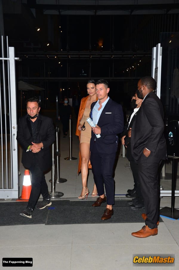 Adriana Lima Legs at the Vanity Fair Premiere Party, Los Angeles photo 38