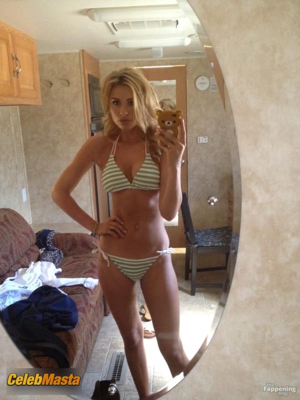 Aly Michalka Photos Collection photo 12