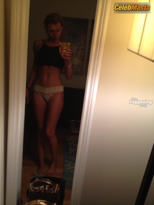 Aly Michalka Photos Collection photo 13