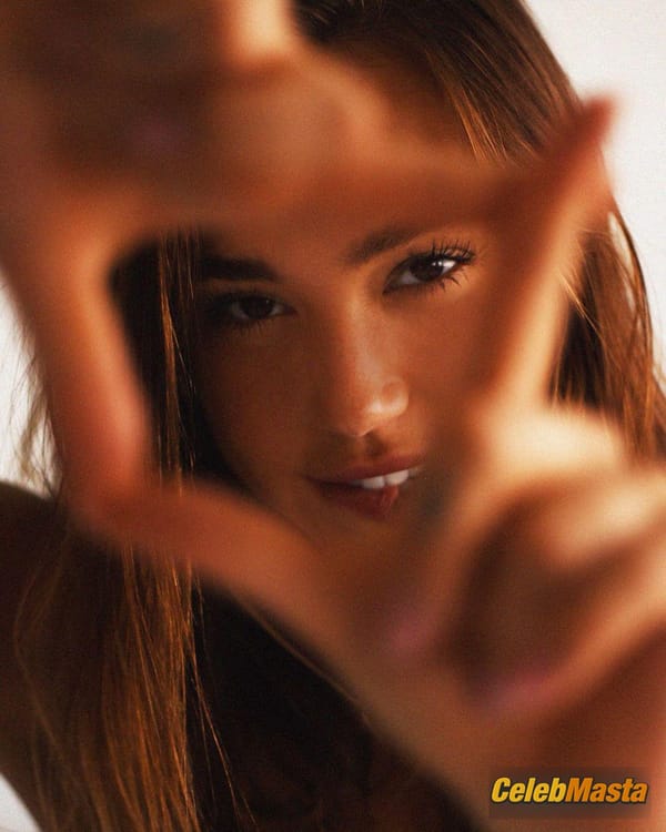 Alexis Ren full / photoshoot by Melissa Cartagena photo 11