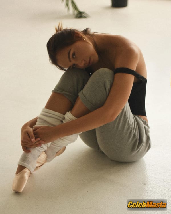 Alexis Ren full / photoshoot by Melissa Cartagena photo 20