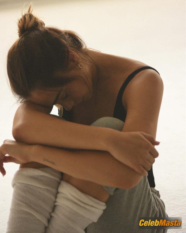 Alexis Ren full / photoshoot by Melissa Cartagena photo 21