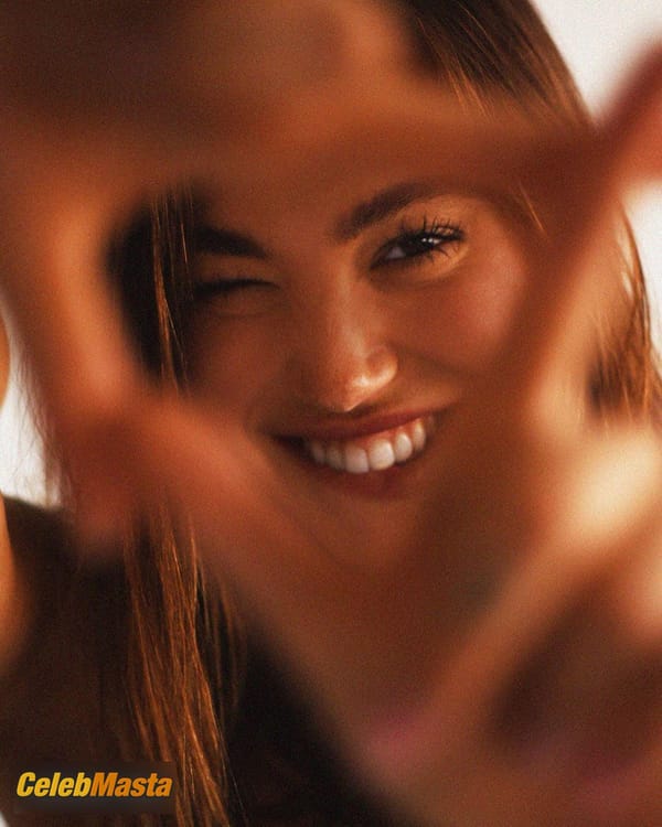 Alexis Ren full / photoshoot by Melissa Cartagena photo 31
