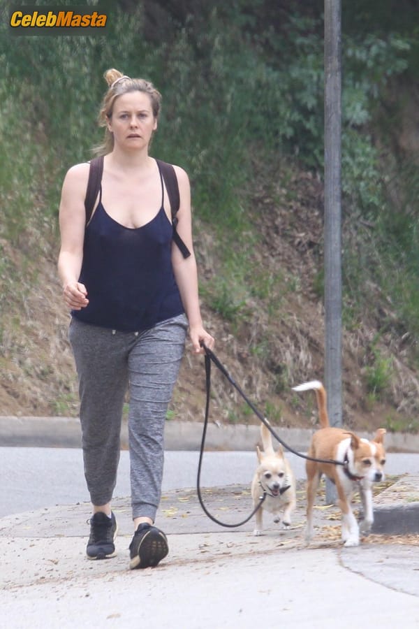 Alicia Silverstone goes for a walk around their neighborhood in Hollywood this afternoon photo 6