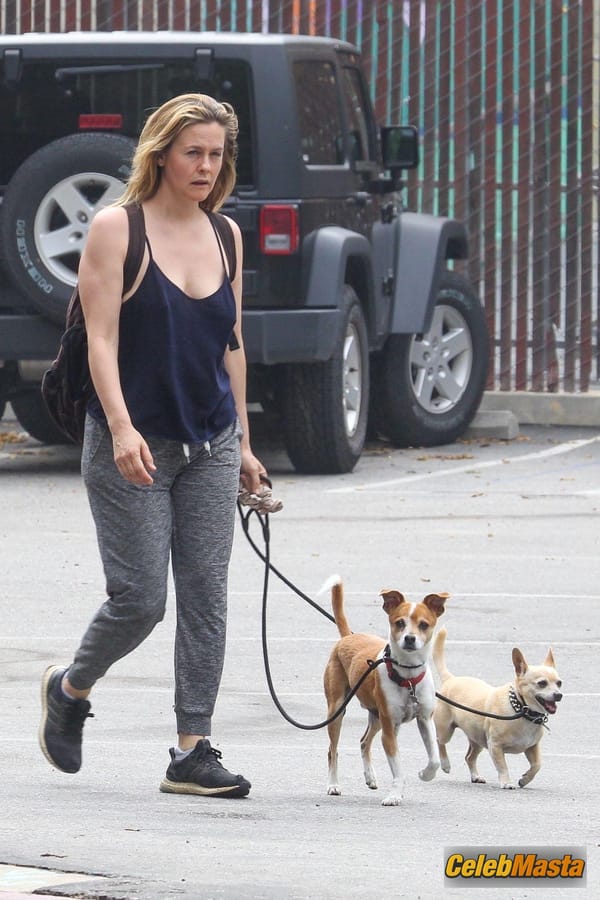 Alicia Silverstone goes for a walk around their neighborhood in Hollywood this afternoon photo 7