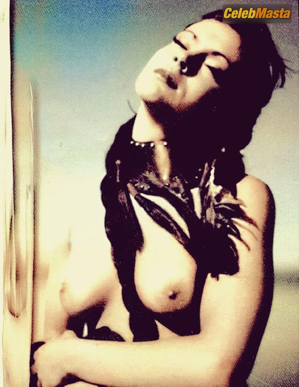 Alyssa Milano Poses Fully In An Old Photoshoot photo 24