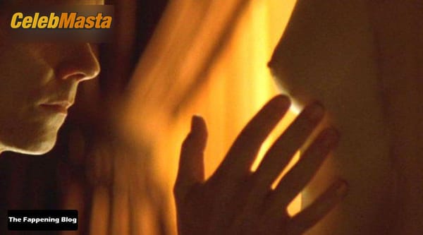 Alison Lohman Underwear Scene in White Oleander 2 1 photo 9
