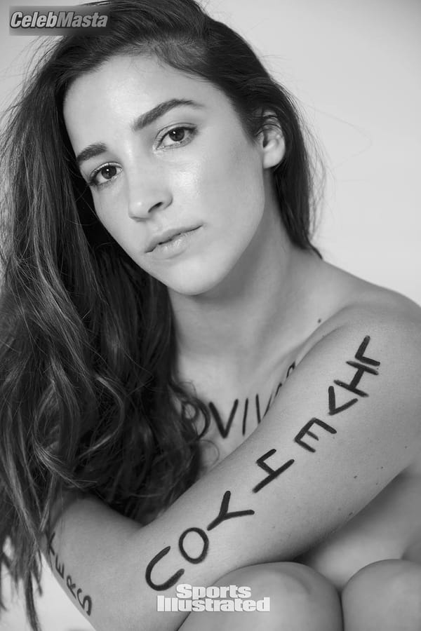 Aly Raisman in 2018 Sports Illustrated Swimsuit Issue photo 14