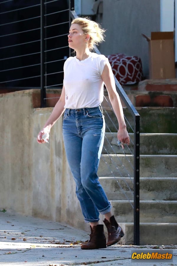 Amber Heard Braless in White T-Shirt Visiting a Friend in Los Angeles photo 5