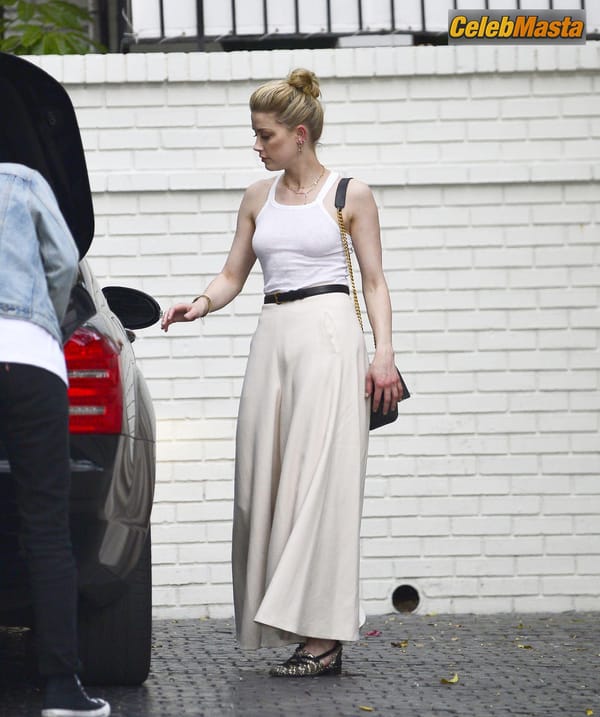 Amber Heard arrives at the Chateau Marmont Hotel in Los Angeles (01.04.2019) photo 6