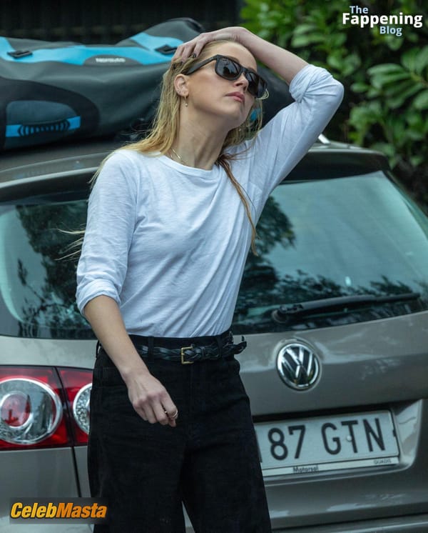 Amber Heard Pokies in Madrid photo 7