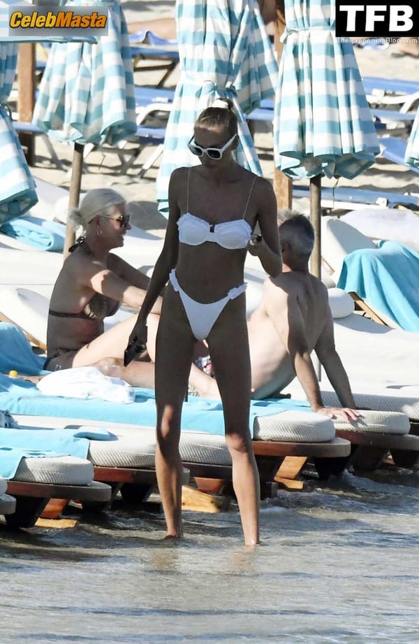 Alina Baikova Bikini at the Beach, Greece photo 18