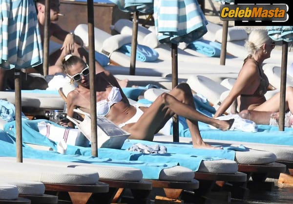Alina Baikova Bikini at the Beach, Greece photo 21