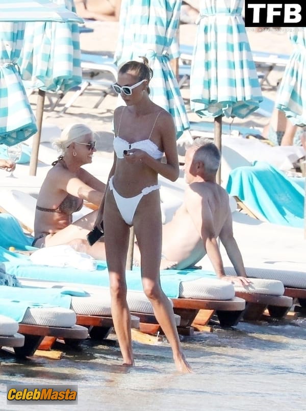 Alina Baikova Bikini at the Beach, Greece photo 24