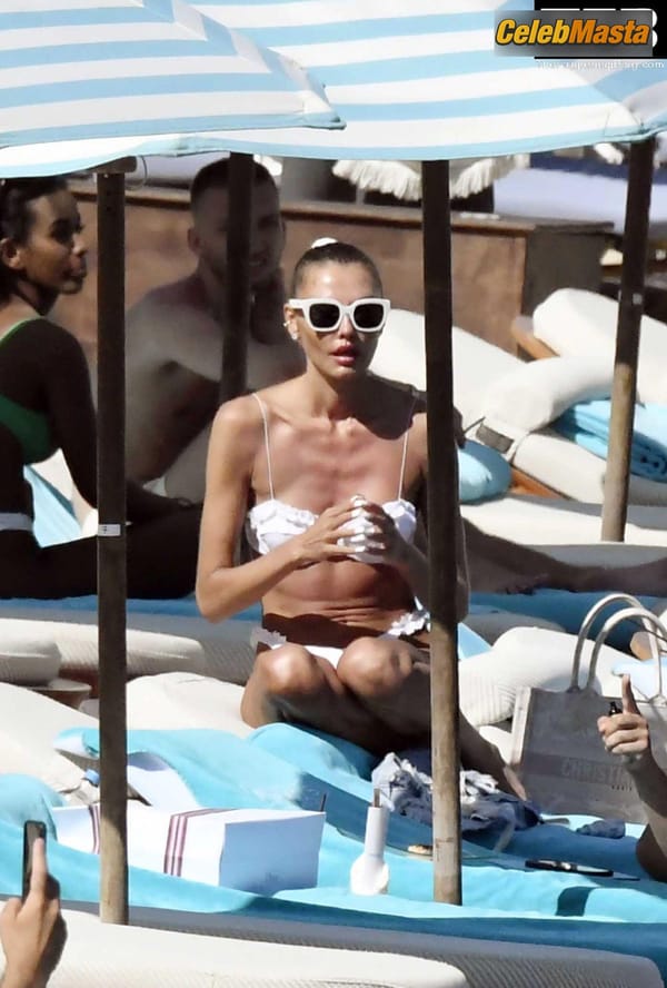 Alina Baikova Bikini at the Beach, Greece photo 34