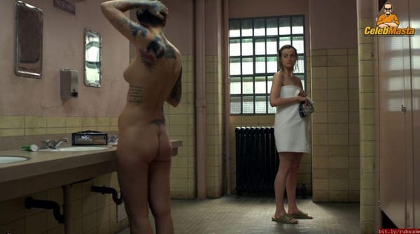 Full Frontal Ruby’s Ass and Pussy Photos photo 8