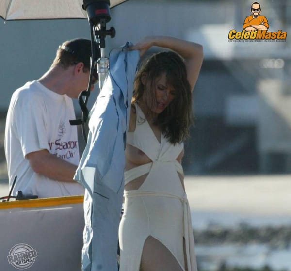 Hot Jennifer Garner Bikini & Sex Scenes Photos photo 6