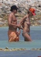 Topless Heidi Klum Vacation Photos photo 8