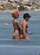 Topless Heidi Klum Vacation Photos photo 9