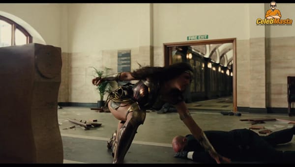 Gal Gadot Ass And Pussy Pics photo 16