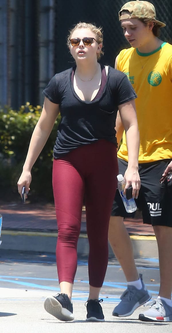 Camel Toe Pictures of Chloe Grace Moretz Are photo 26