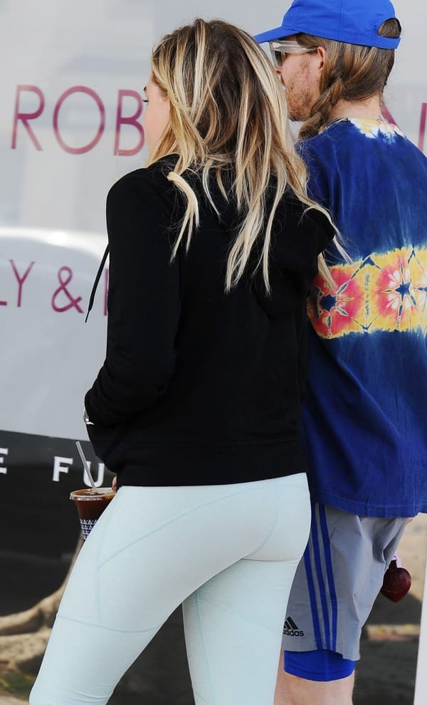 Camel Toe Pictures of Chloe Grace Moretz Are photo 55